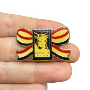 Statue Of Liberty 1896-1996 Centennial Celebration USA Patriotic Lapel Pin